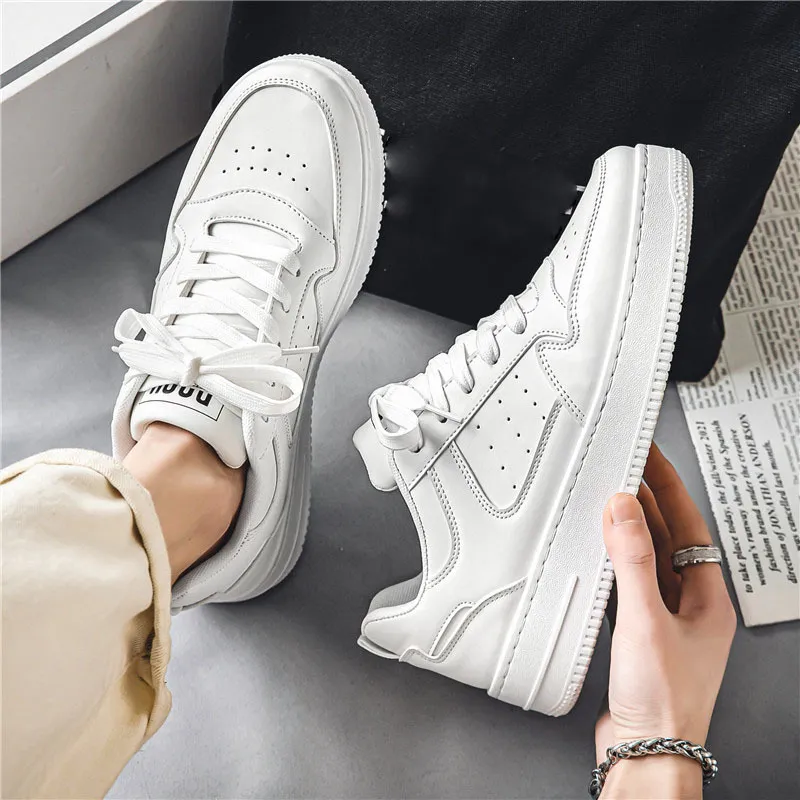 Nouvelles baskets blanches respirantes pour étudiants masculins, chaussures de sport décontractées à semelle épaisse, chaussures